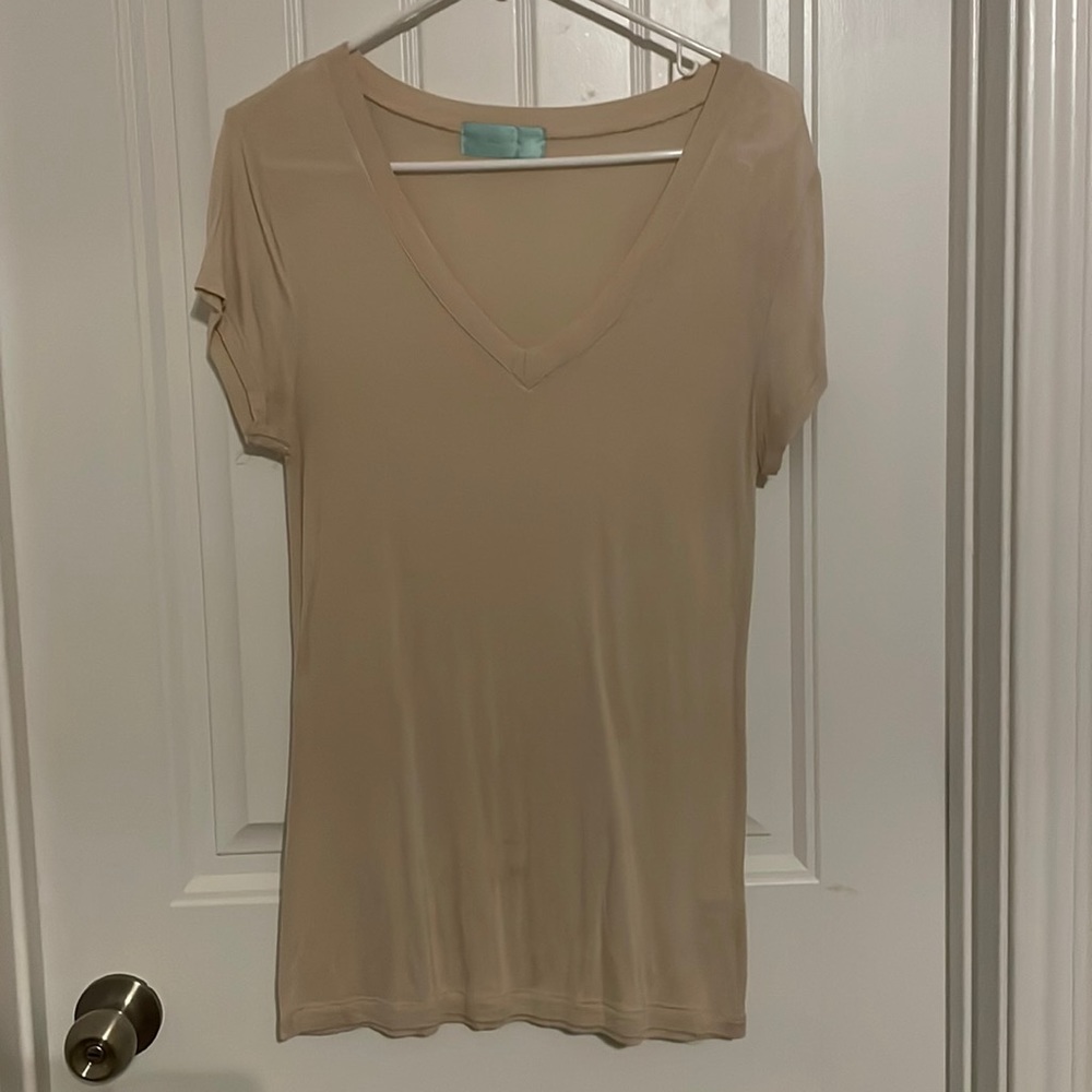 Tee shirt